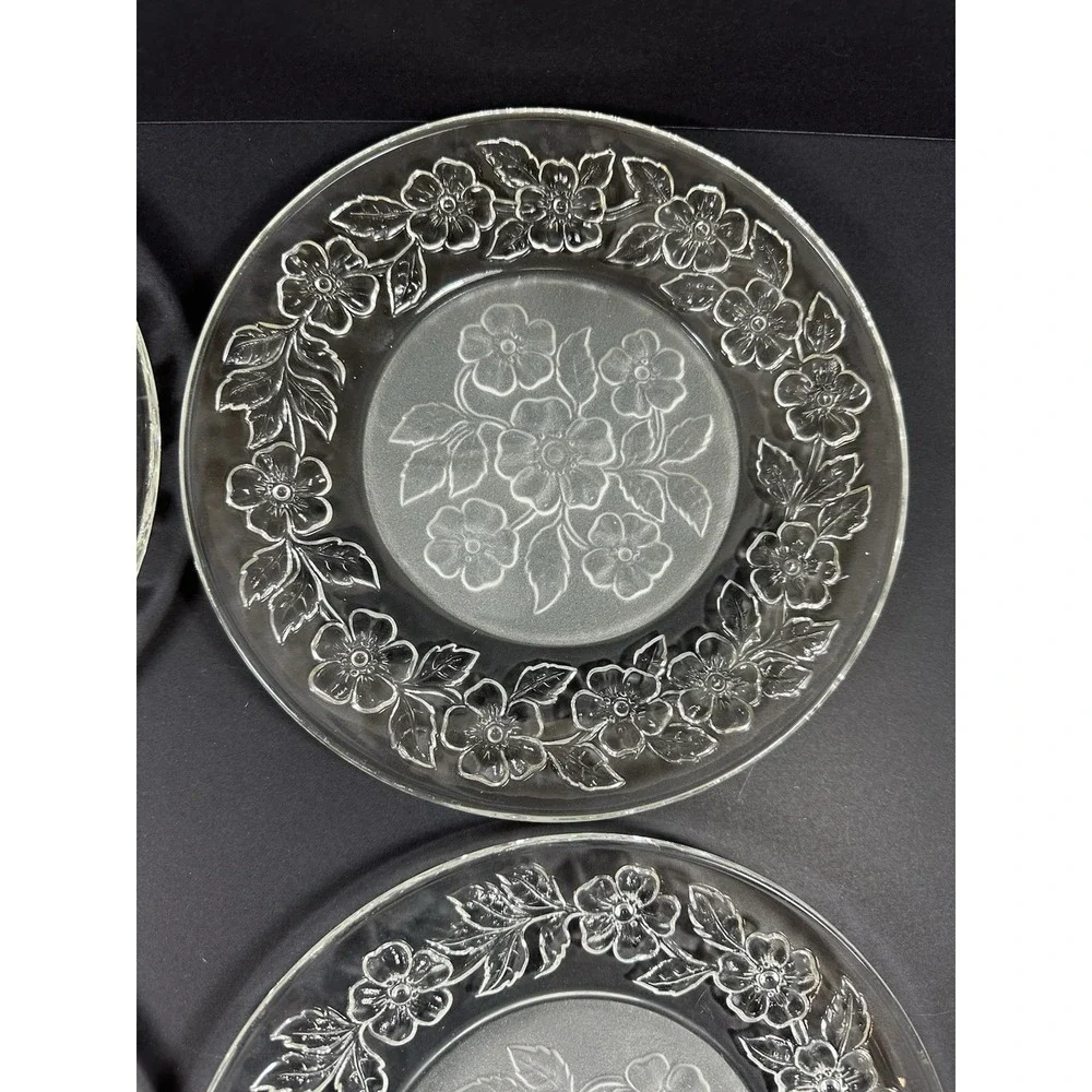 Sovereign House Crystal Apple Blossom Plates 8 3/8